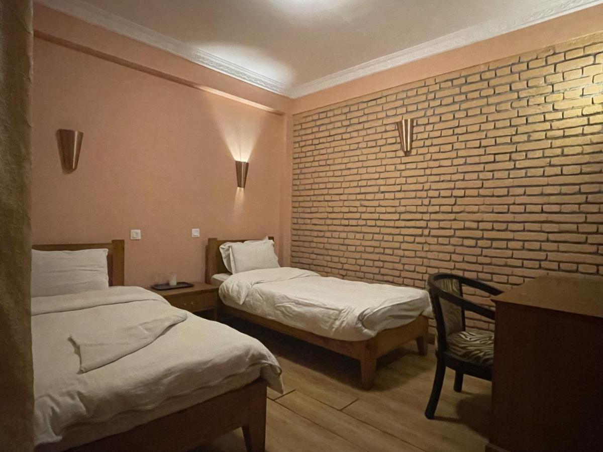 Hotel Valley View Inn Нагаркот Екстер'єр фото