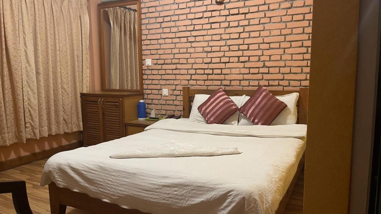 Hotel Valley View Inn Нагаркот Екстер'єр фото