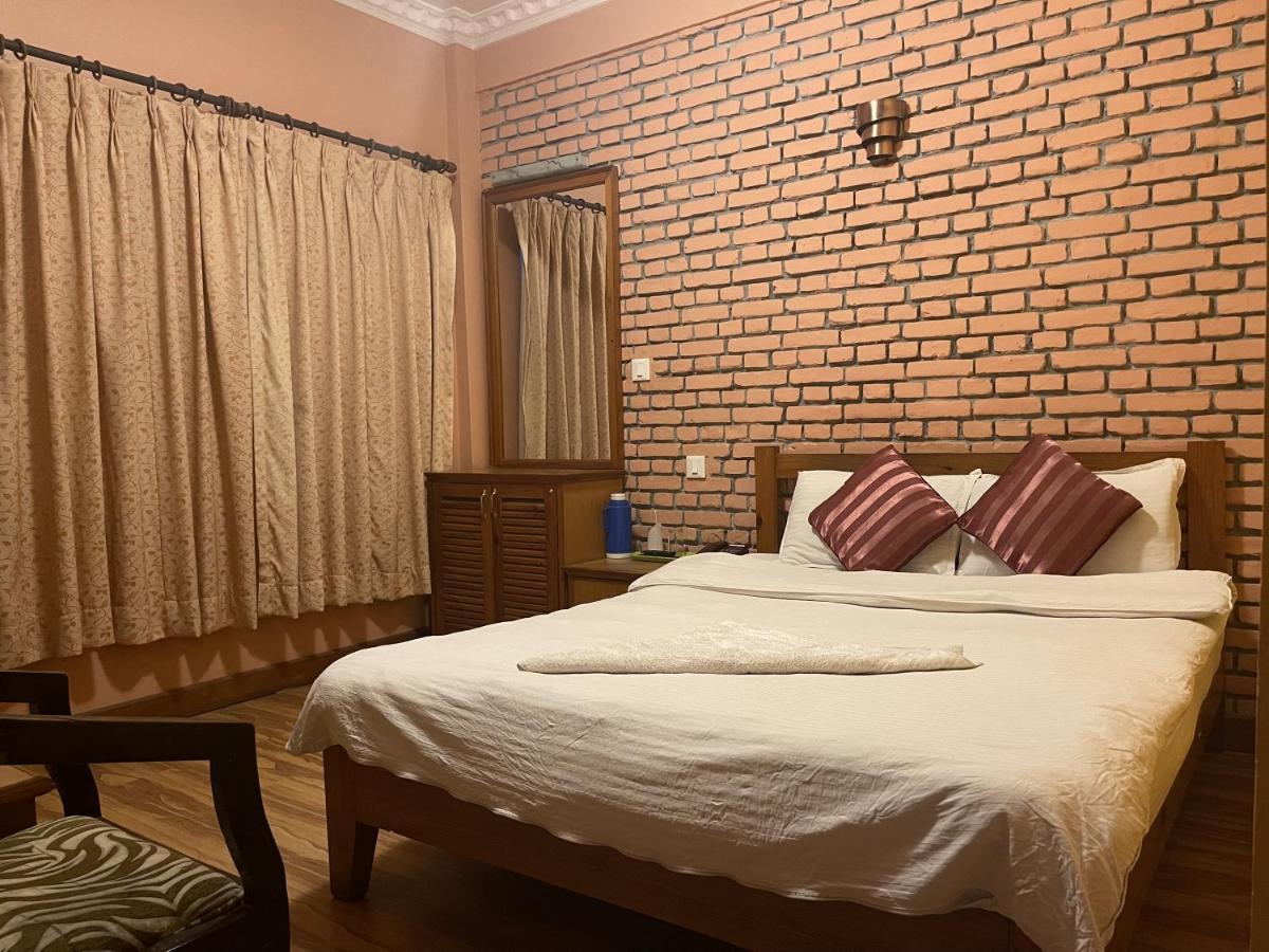 Hotel Valley View Inn Нагаркот Екстер'єр фото
